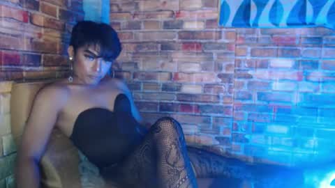 Snapshot of hadasam26 chatting on December 2024 05:30:02 PM SAM online show from December 2024 05:30:02 PM