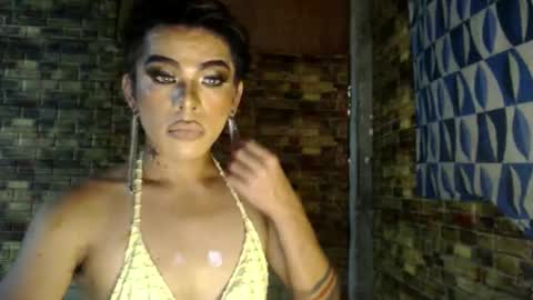 Snapshot of hadasam26 chatting on December 2025 09:40:01 AM SAM online show from December 2025 09:40:01 AM