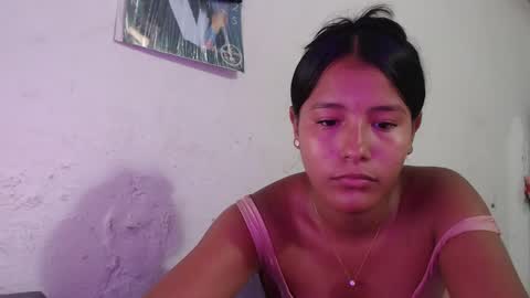 hadesmit1 online show from April 2026 07:07:02 PM