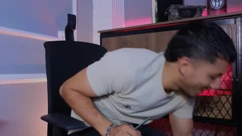 HADEZ online show from January 2026 03:38:01 PM