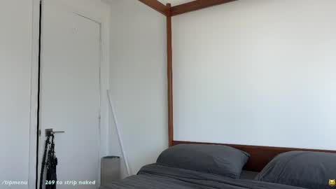 Hadley online show from April 2026 07:12:02 PM