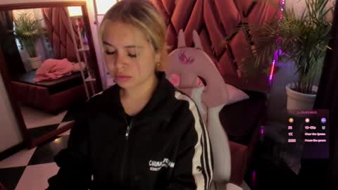 Haely online show from January 2025 11:33:02 AM