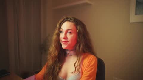 hahayessihaveone online show from November 2025 07:26:01 PM