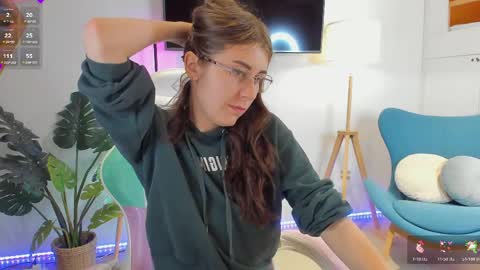 Snapshot of hailey__green chatting on May 2026 10:39:01 PM Hailey Green online show from May 2026 10:39:01 PM