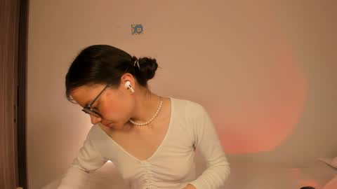 Snapshot of hailey_firee chatting on December 2024 12:57:02 AM Hailey online show from December 2024 12:57:02 AM