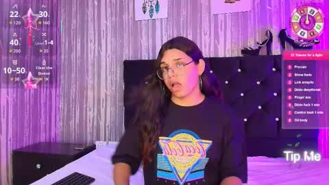 hailey_johnsonn online show from September 2025 11:48:01 AM