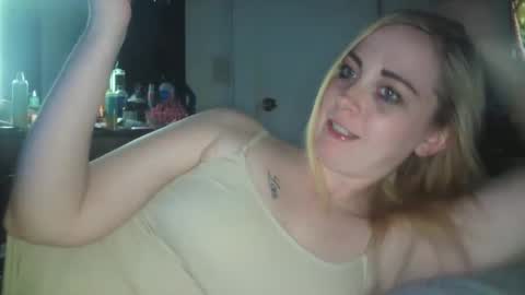 Hailey and d online show from February 2025 07:23:02 AM