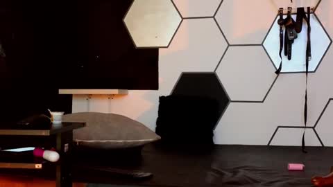 haileycat_ online show from February 2025 02:07:02 AM