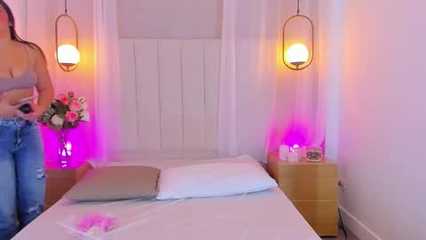 Haily online show from March 2026 08:12:01 PM