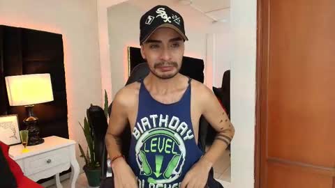 H A I R Y D I A M O N D online show from September 2025 06:34:01 AM