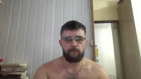 Snapshot of hairy_man_69_ chatting on February 2025 01:09:01 AM horny online show from February 2025 01:09:01 AM