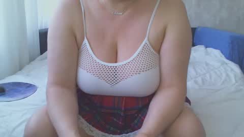 Snapshot of hairy_vi chatting on February 2025 07:02:01 AM hairy vicky online show from February 2025 07:02:01 AM
