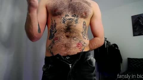 Snapshot of hairycuss chatting on May 2026 06:03:01 PM Adam online show from May 2026 06:03:01 PM