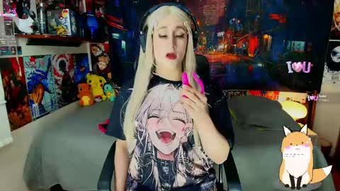 Snapshot of hakudoll chatting on April 2026 01:15:01 AM Haku online show from April 2026 01:15:01 AM
