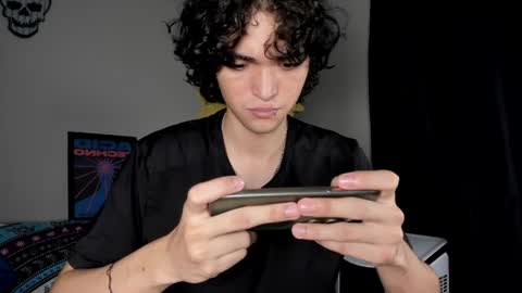 Snapshot of halan_jr chatting on May 2026 06:37:01 PM halan online show from May 2026 06:37:01 PM