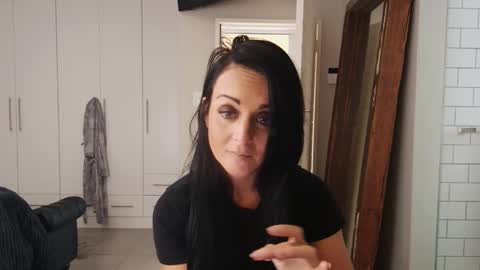 Haley online show from October 2025 07:22:01 AM