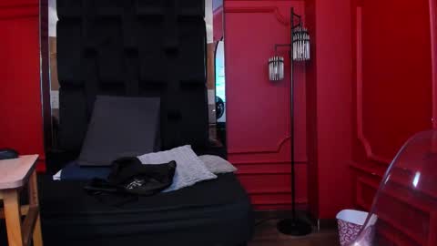 Halley Lorens online show from January 2026 07:13:01 AM