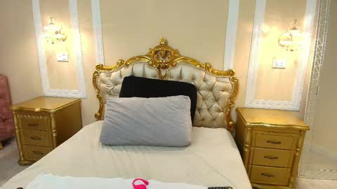 Hallie Stone online show from March 2026 12:00:01 PM