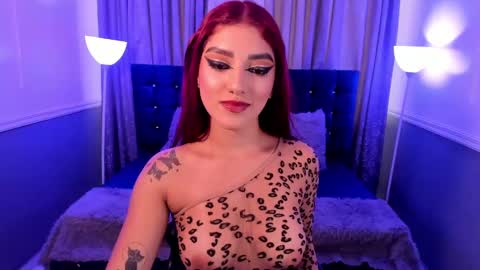 Snapshot of hallsred_rh chatting on December 2024 08:50:02 PM Halls Red online show from December 2024 08:50:02 PM