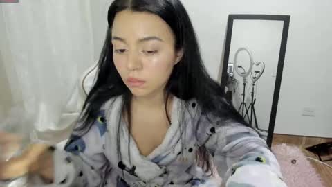 Hana Garcia online show from May 2026 12:18:01 AM