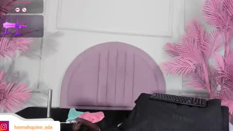 hanaahquinn online show from January 2026 11:35:01 AM