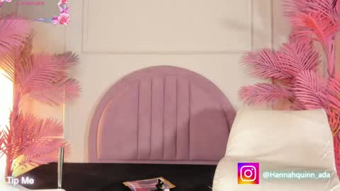 hanaahquinn online show from April 2026 11:40:01 AM