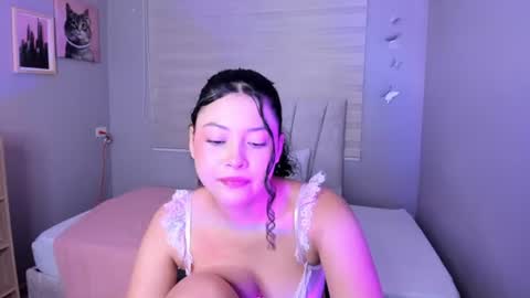 Snapshot of hanah_line chatting on July 2026 03:21:02 PM Hanna Lineros online show from July 2026 03:21:02 PM