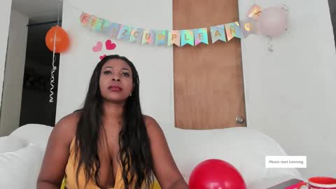 Snapshot of hanarousee chatting on January 2025 01:01:01 PM Twtter Onlyfns HanaRousee online show from January 2025 01:01:01 PM