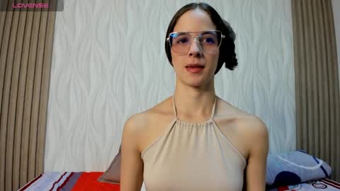 hanasleep online show from April 2026 07:21:02 PM