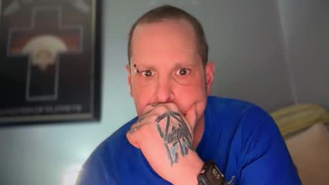 hand_banana_420 online show from February 2026 12:20:02 AM