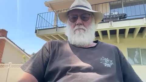 handful57345 online show from April 2026 07:39:02 PM