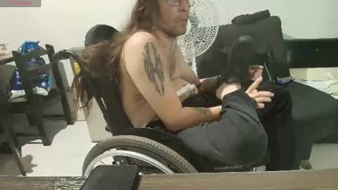 Snapshot of handicappedsex chatting on June 2026 11:53:01 PM my only tetraking Charly QuadriplegicMy Feet Havent Walked For 30 Years They Are Soft They Are Holy online show from June 2026 11:53:01 PM