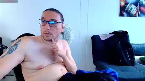Snapshot of handicappedsex chatting on July 2026 04:00:02 PM my only tetraking Charly QuadriplegicMy Feet Havent Walked For 30 Years They Are Soft They Are Holy online show from July 2026 04:00:02 PM