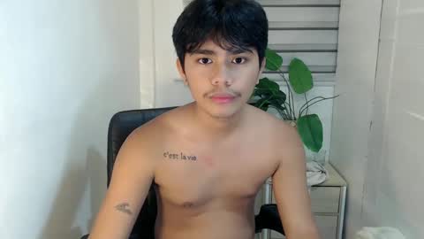 handsome_vanana online show from February 2025 10:12:02 AM