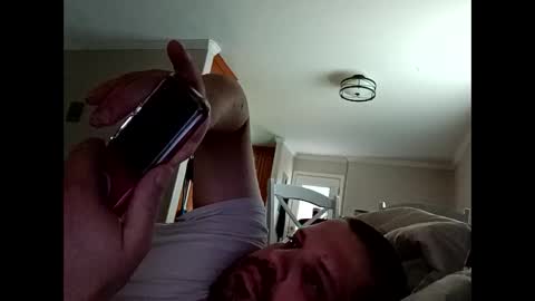 handsomedaddy198923 online show from September 2025 07:13:01 PM