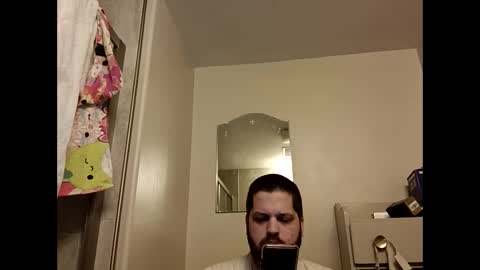 Handsomedaddy198923 online show from April 2026 07:00:01 PM