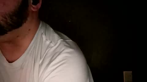 Handsomedaddy198923 online show from April 2026 07:22:01 AM