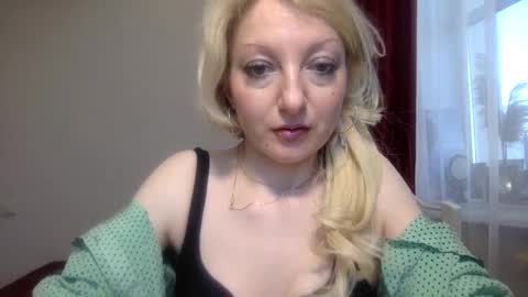 Ada Adelaida online show from February 2025 01:42:01 PM