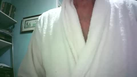 Snapshot of handymanforyou177322 chatting on April 2026 11:09:02 PM handymanforyou177322 online show from April 2026 11:09:02 PM