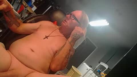 Snapshot of handystud33 chatting on May 2026 07:37:01 AM handystud33 online show from May 2026 07:37:01 AM