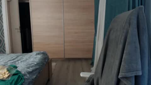 HankMalone online show from December 2024 04:09:02 AM