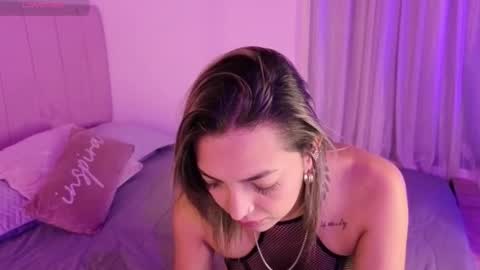 Hanna And Samantha online show from October 2025 07:48:02 PM