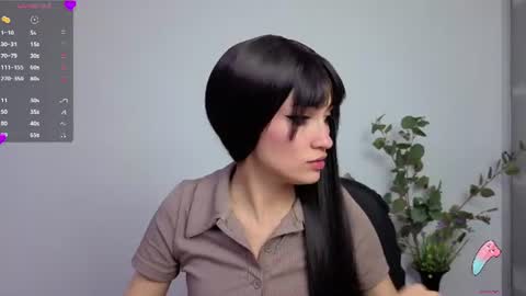 Snapshot of hanna_chloe chatting on July 2026 03:12:02 PM Sara online show from July 2026 03:12:02 PM