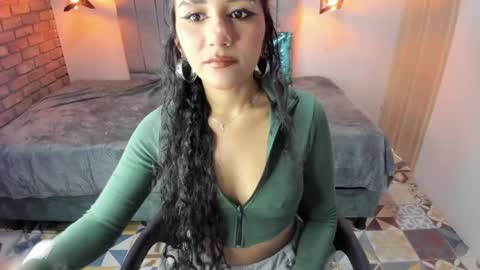 Hanna clark online show from April 2026 12:21:02 PM