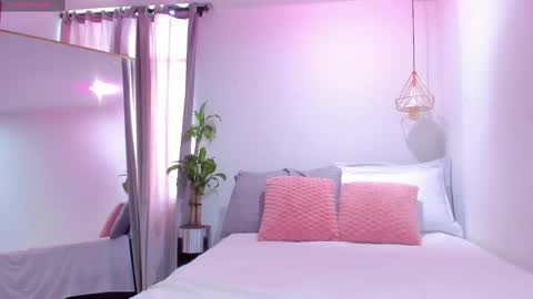 Hanna online show from March 2025 01:06:02 PM