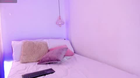 Hanna online show from September 2025 02:17:01 PM