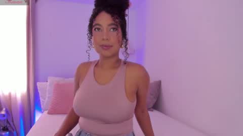 Hanna online show from September 2025 01:44:02 PM