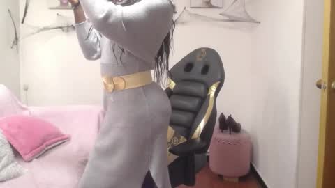 hanna_lamber online show from October 2025 11:20:02 AM