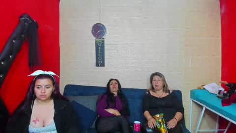 Hanna online show from September 2025 12:12:02 AM