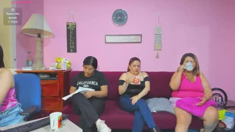 Hanna online show from September 2025 12:42:01 PM